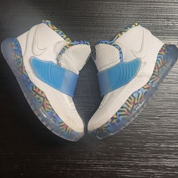 Infant Kyries - Picture 4 of 6